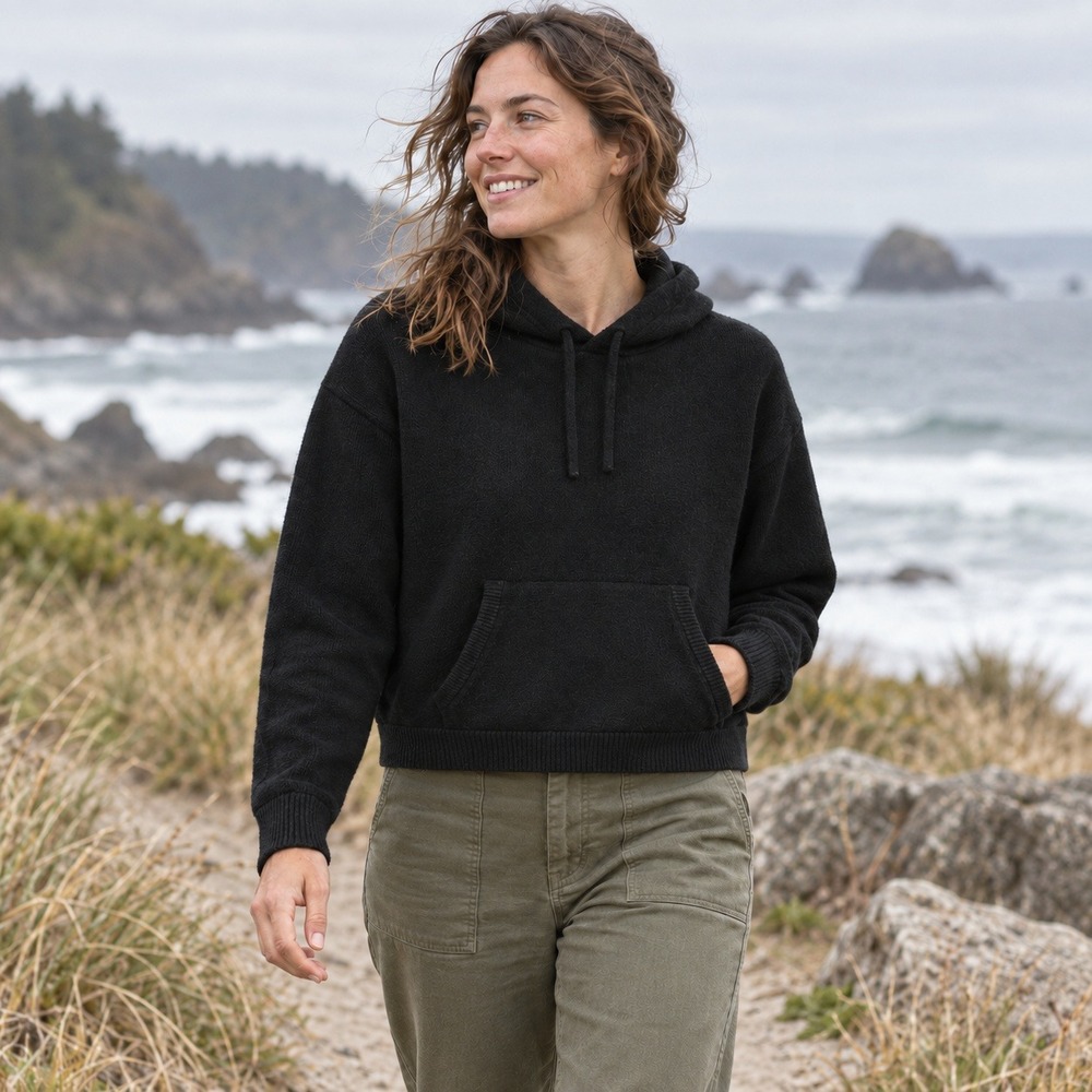 Finisterre Merino Wool Blend Knit Hoodie Women's 6 XXS Black Cropped Boxy